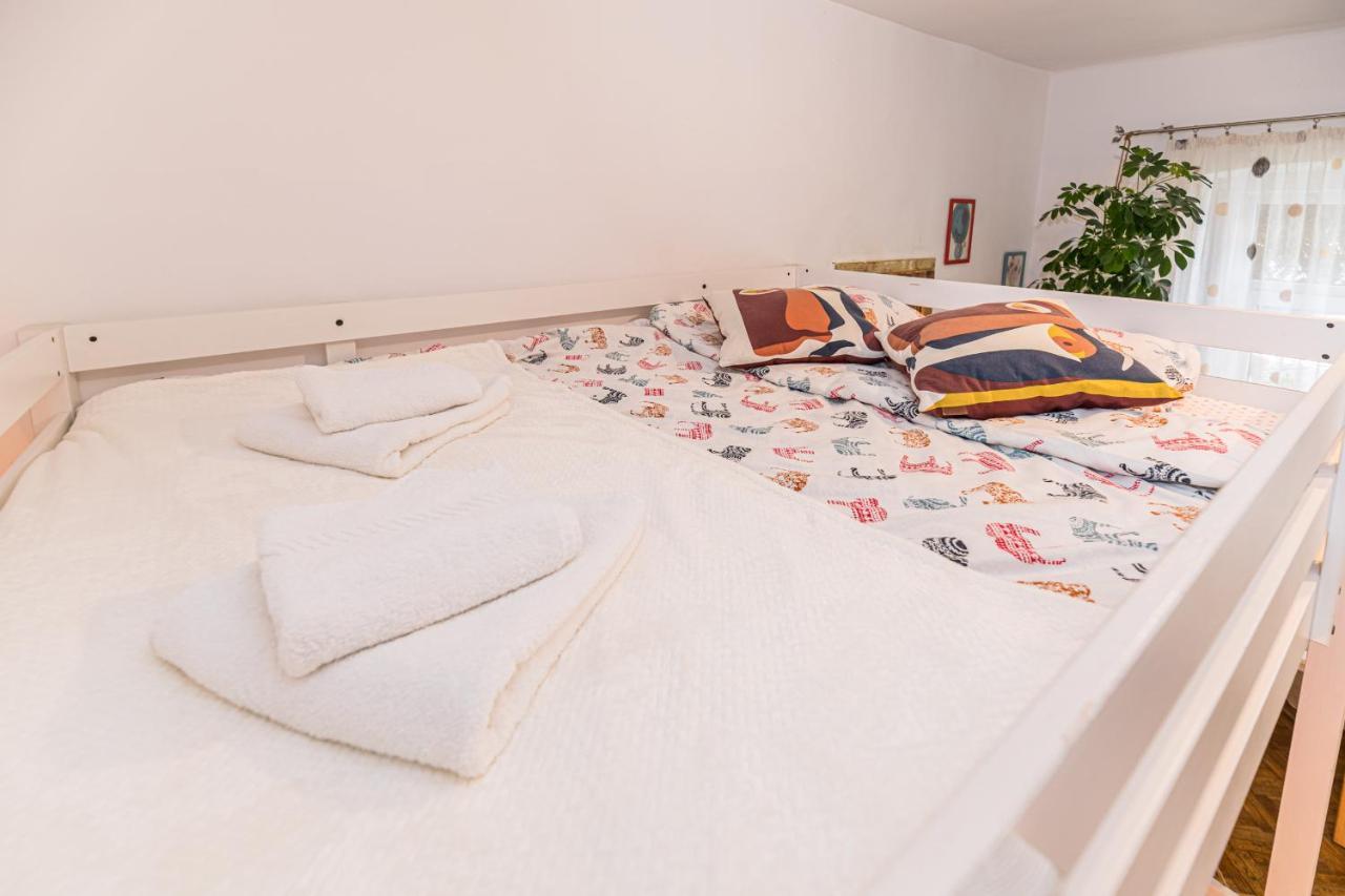 Zen Studio Brasov Luaran gambar